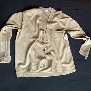 beautiful breidhof beige button down v-neck sweater | hand cut in West Germany |